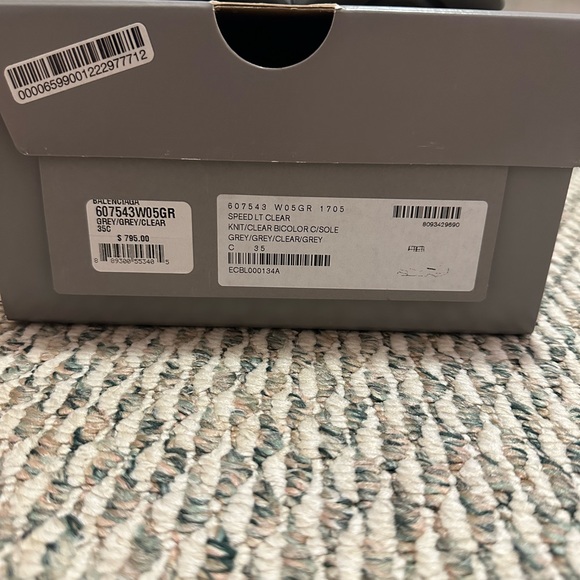 Balenciaga Women’s Speed knit sneakers size 35 - Picture 6 of 6